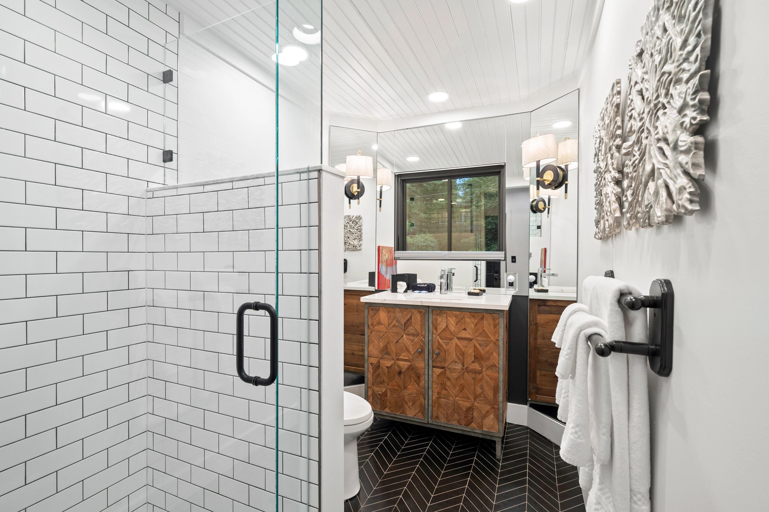 Suite 205 interior